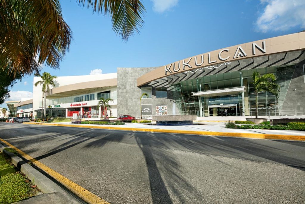 FibraShop vende Kukulcan Plaza por $850 mdp