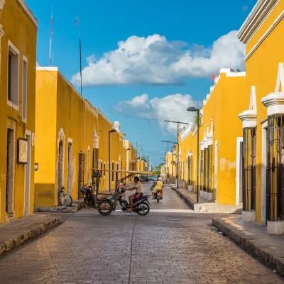 Izamal, El Pueblo Amarillo que Guarda el Alma de Yucatán