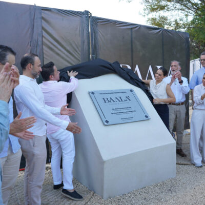 50 años de perfumes y emociones