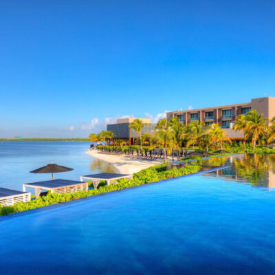 Transformative Teal y Hidden Gem los colores del 2026 que redefinen el alma de los espacios 