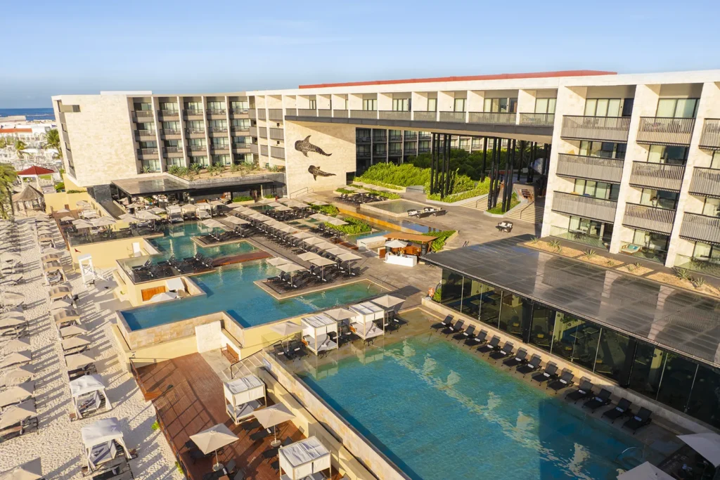 Devossion by Live Aqua | en Playa del Carmen, Quintana Roo 