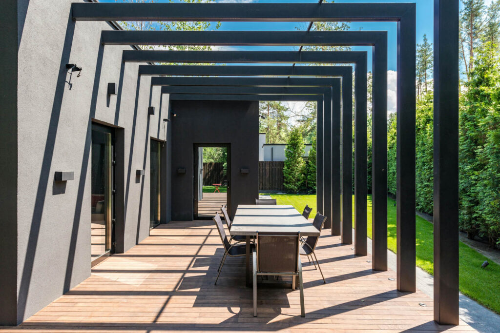 CASA, JARDÍN, NATURALEZA el arte de habitar sin fronteras